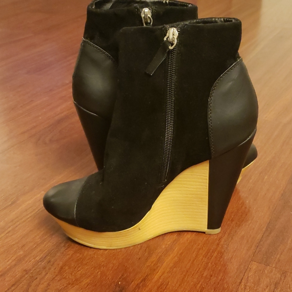 Wedge Shoes - Picture 2 of 2